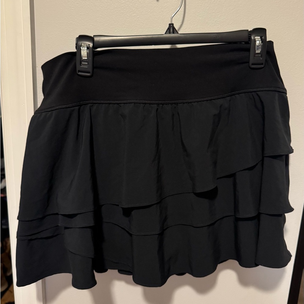 OFFLINE Aerie Black Skater Mini Skort with Ruffled Tiers - Barely Worn